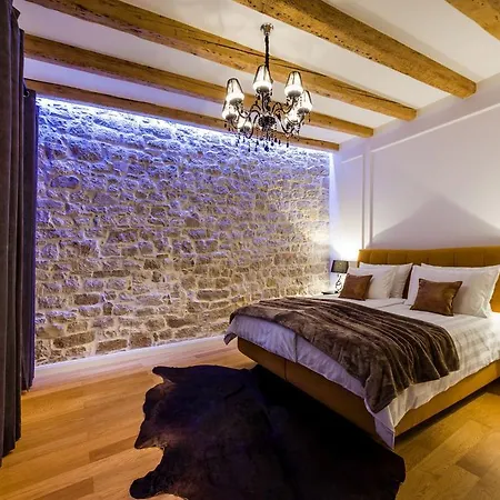 Emporio Boutique 4*
